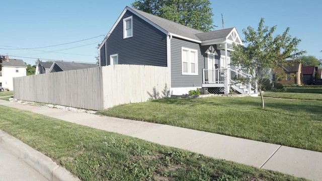 7603 28th AVENUE, Kenosha, WI 53143