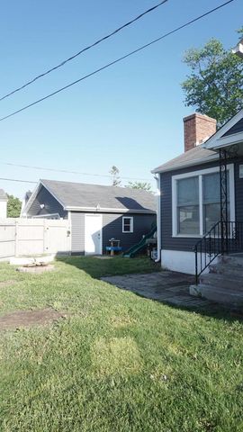 7603 28th AVENUE, Kenosha, WI 53143