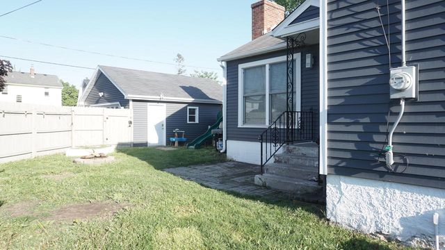7603 28th AVENUE, Kenosha, WI 53143