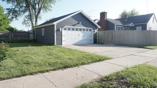 7603 28th AVENUE, Kenosha, WI 53143