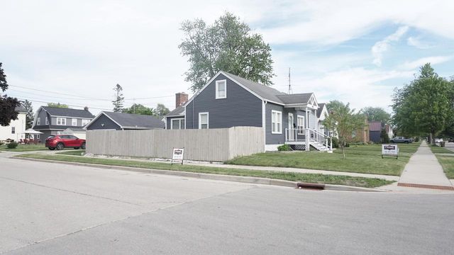 7603 28th AVENUE, Kenosha, WI 53143
