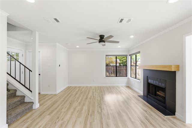 2326 Dowd LN, Austin, TX 78728