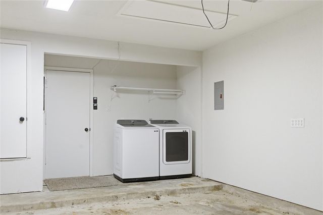 2326 Dowd LN, Austin, TX 78728