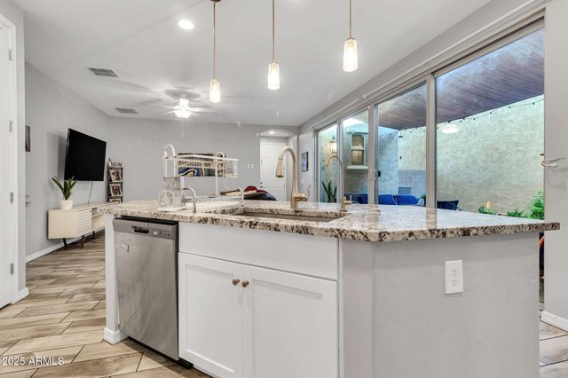 4145 E BETHENA Street, Gilbert, AZ 85295