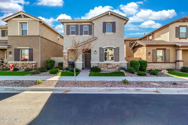 4145 E BETHENA Street, Gilbert, AZ 85295