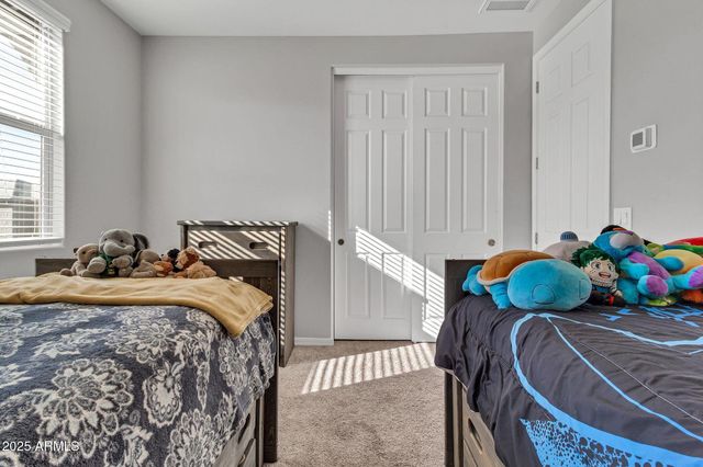 4145 E BETHENA Street, Gilbert, AZ 85295