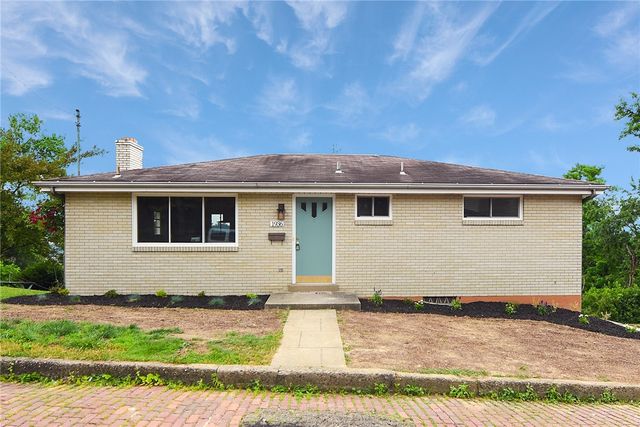 1936 W Beckert Ave, Reserve, PA 15212