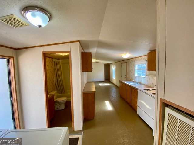 119 Cub Lane, Rabun Gap, GA 30568