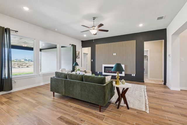 13629 Armstrong Street, Conroe, TX 77303