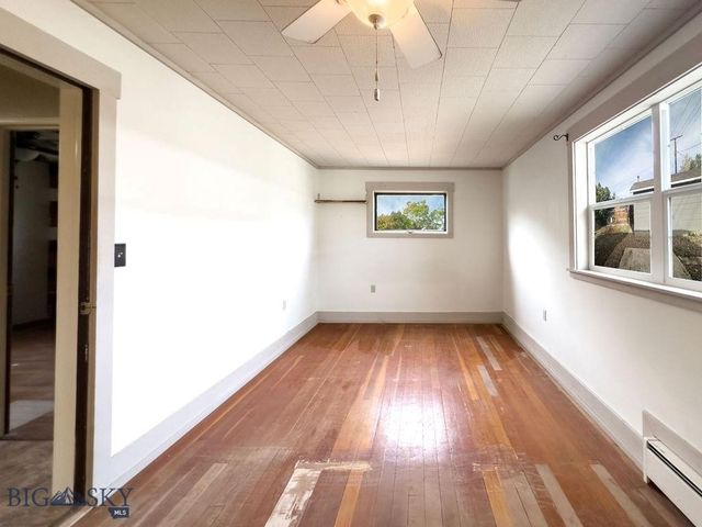 210 W Hamilton, Sheridan, MT 59749