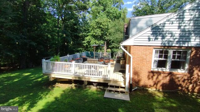 751 RED OAK TER, Wayne, PA 19087