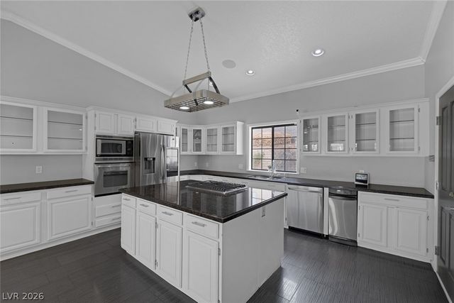 9 Quail Run Road, Henderson, NV 89014