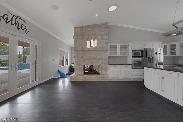 9 Quail Run Road, Henderson, NV 89014