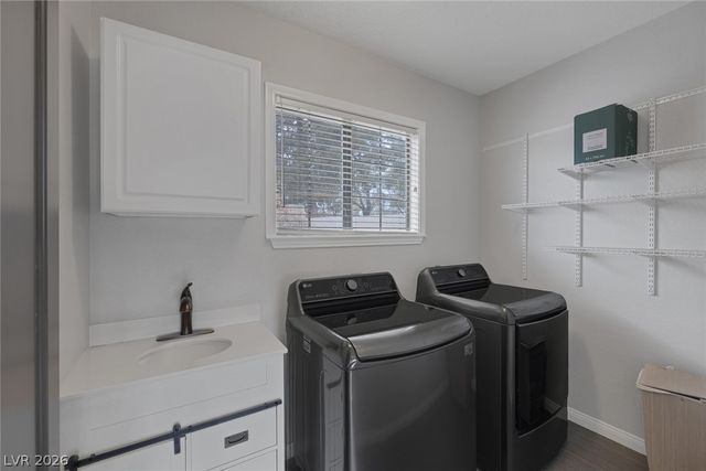 9 Quail Run Road, Henderson, NV 89014