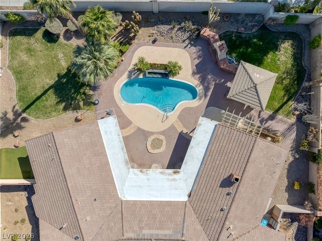 9 Quail Run Road, Henderson, NV 89014