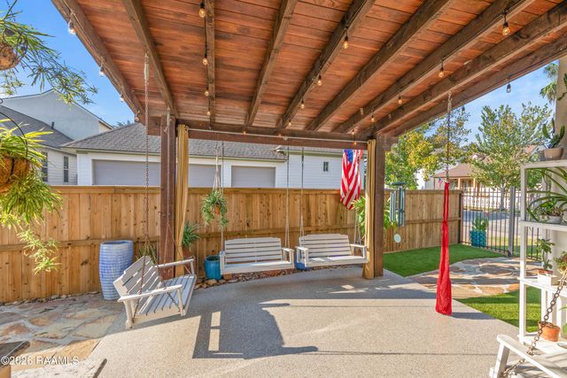 405 Harbor Road, Youngsville, LA 70592
