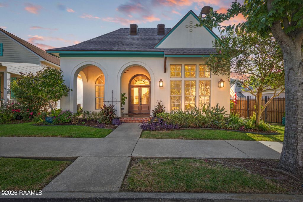 405 Harbor Road, Youngsville, LA 70592