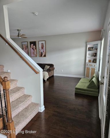 226 Sangria Dr, Vine Grove, KY 40175