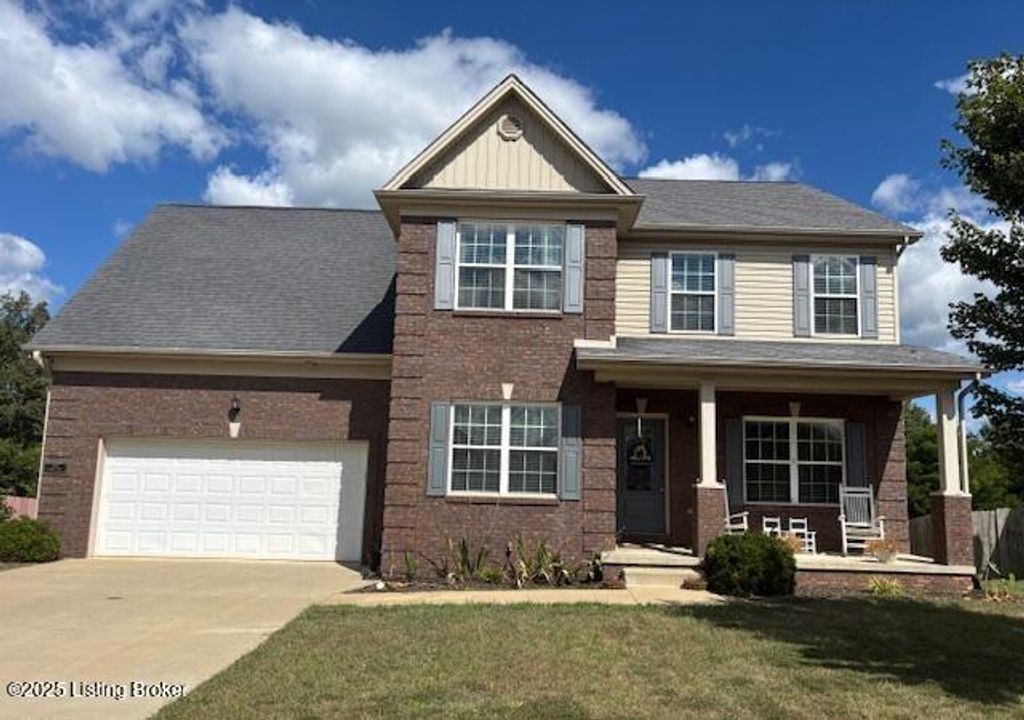 226 Sangria Dr, Vine Grove, KY 40175