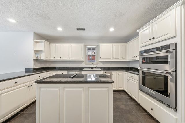 332 Quail Creek Road, Hot Springs, AR 71901