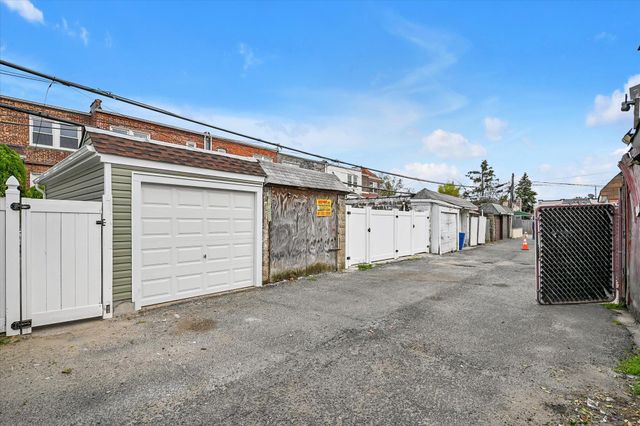 131-58 225th Street, Laurelton, NY 11413