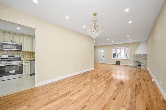 131-58 225th Street, Laurelton, NY 11413