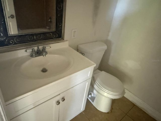 2200 MOSHER DRIVE, Orlando, FL 32810