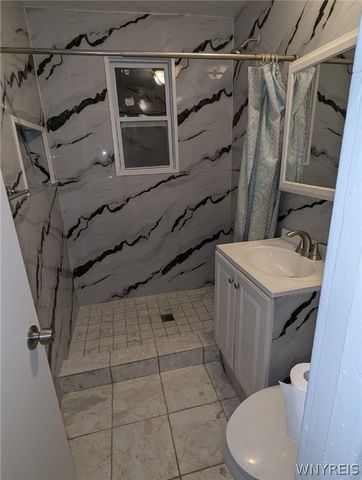 37 Lardner Court 31, Tonawanda, NY 14150