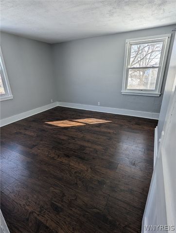 37 Lardner Court 31, Tonawanda, NY 14150