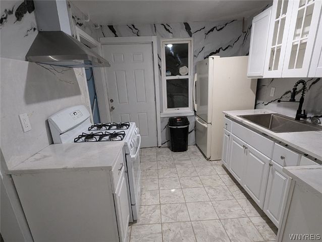 37 Lardner Court 31, Tonawanda, NY 14150