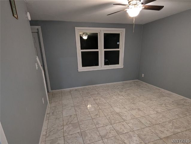 37 Lardner Court 31, Tonawanda, NY 14150