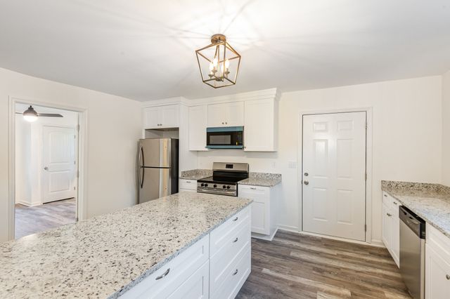 504 Hartsville Pike, Lebanon, TN 37087