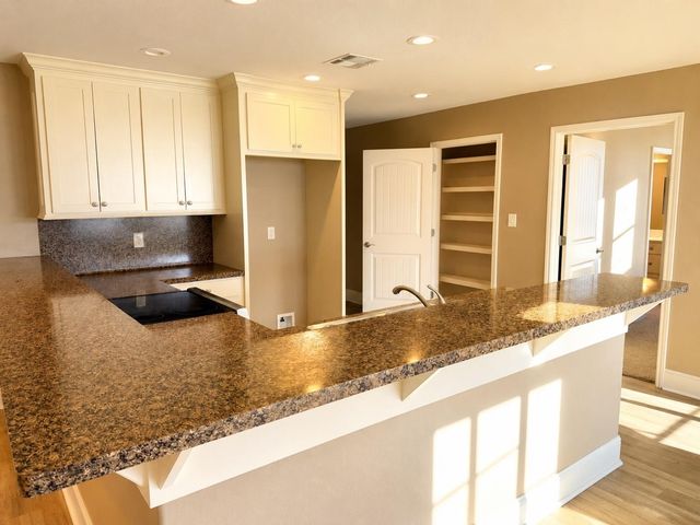 422 Pine Harbor Drive, Onalaska, TX 77360