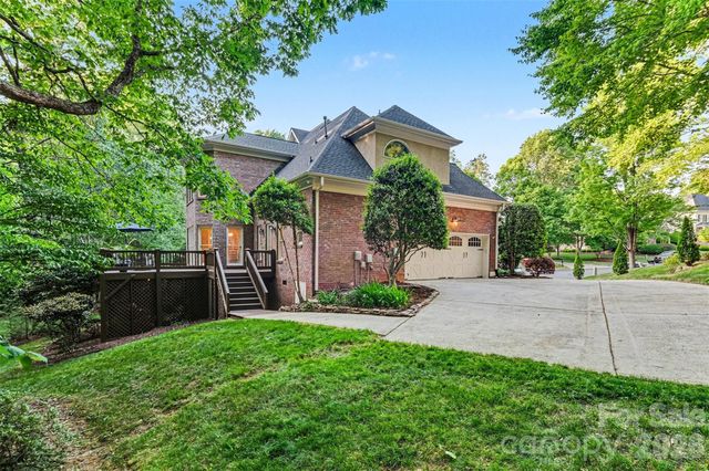 9341 Whispering Wind Drive, Charlotte, NC 28277