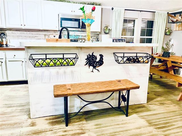 3650 E Copper Drive, Guthrie, OK 73044