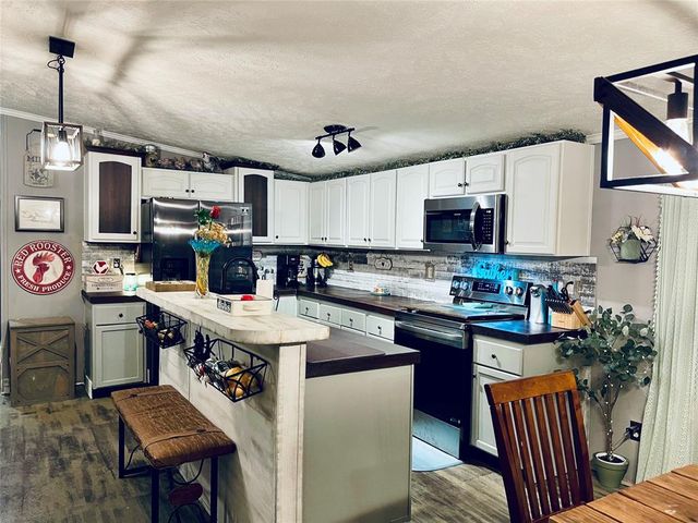 3650 E Copper Drive, Guthrie, OK 73044