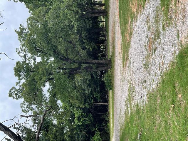 3650 E Copper Drive, Guthrie, OK 73044