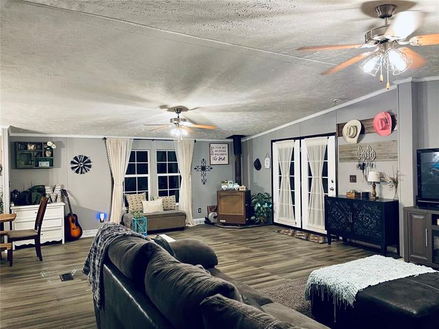 3650 E Copper Drive, Guthrie, OK 73044