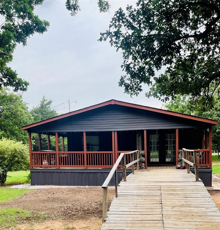 3650 E Copper Drive, Guthrie, OK 73044