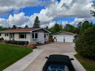 2031 E Dayton, Caro, MI 48723