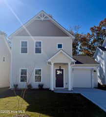 620 Chambers Drive, Southern Pines, NC 28387