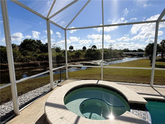 1280 12th AVE NE, Naples, FL 34120