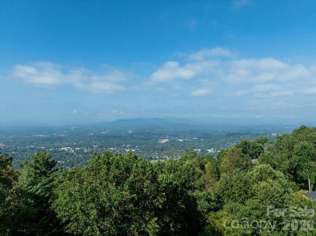 99999 Westhaven Drive 32, Asheville, NC 28804
