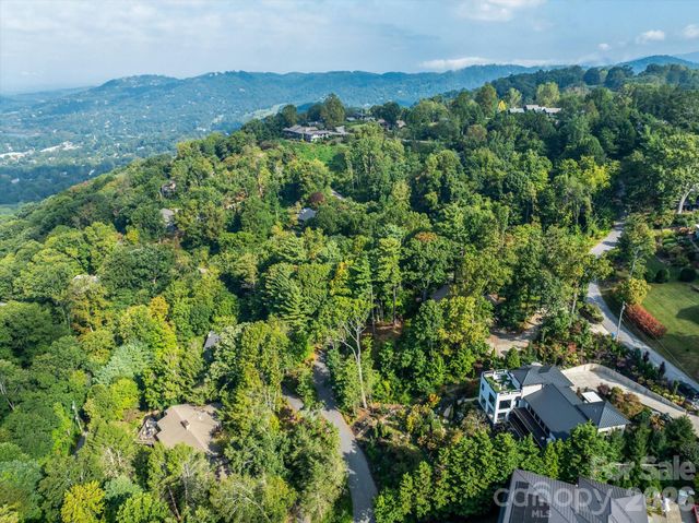 99999 Westhaven Drive 32, Asheville, NC 28804