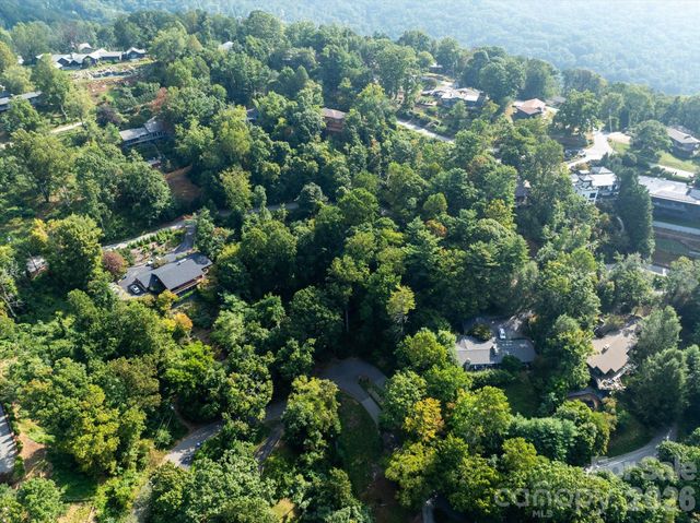 99999 Westhaven Drive 32, Asheville, NC 28804
