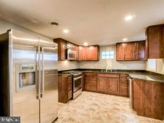 1809 E PRATT ST, Baltimore, MD 21231