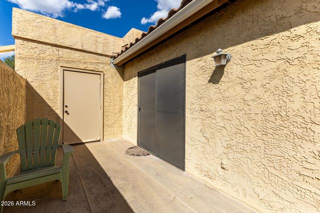 8231 N 21ST Drive E208, Phoenix, AZ 85021