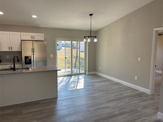 2290 W Menores Drive, Citrus Springs, FL 34434