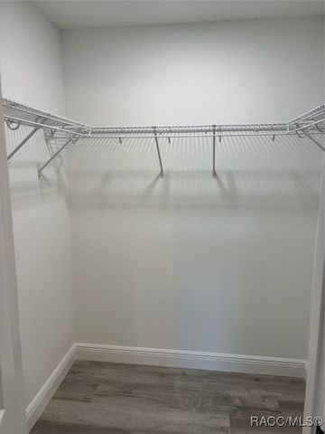 2290 W Menores Drive, Citrus Springs, FL 34434