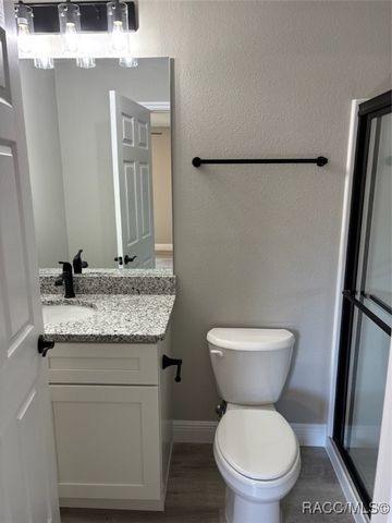 2290 W Menores Drive, Citrus Springs, FL 34434